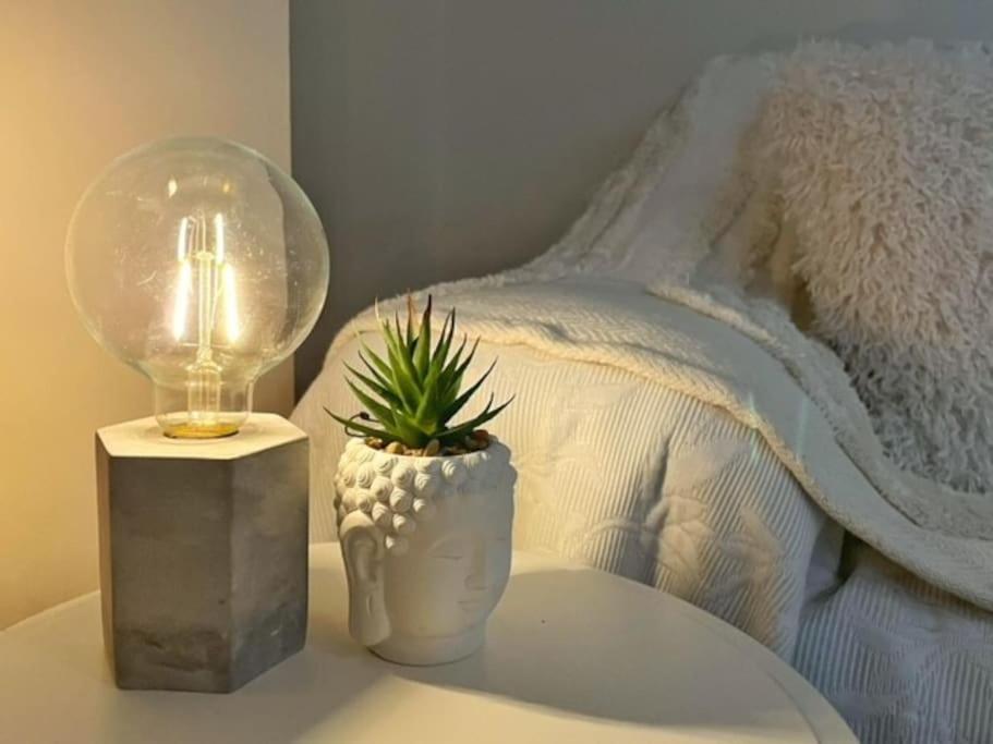 5 Bedroom, Sleeps 9 - Base To Explore Liverpool And Beyond Exterior foto